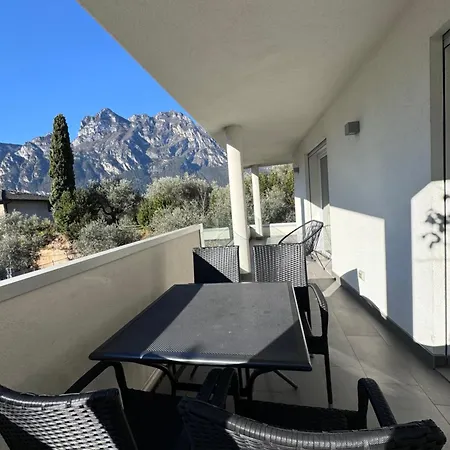 Garda Living Apartments Riva Del Garda-3
